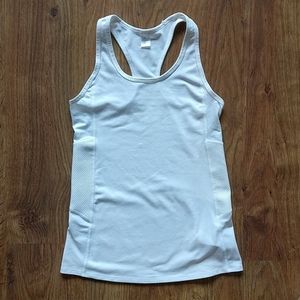 Gap - racerback tank - activewear
